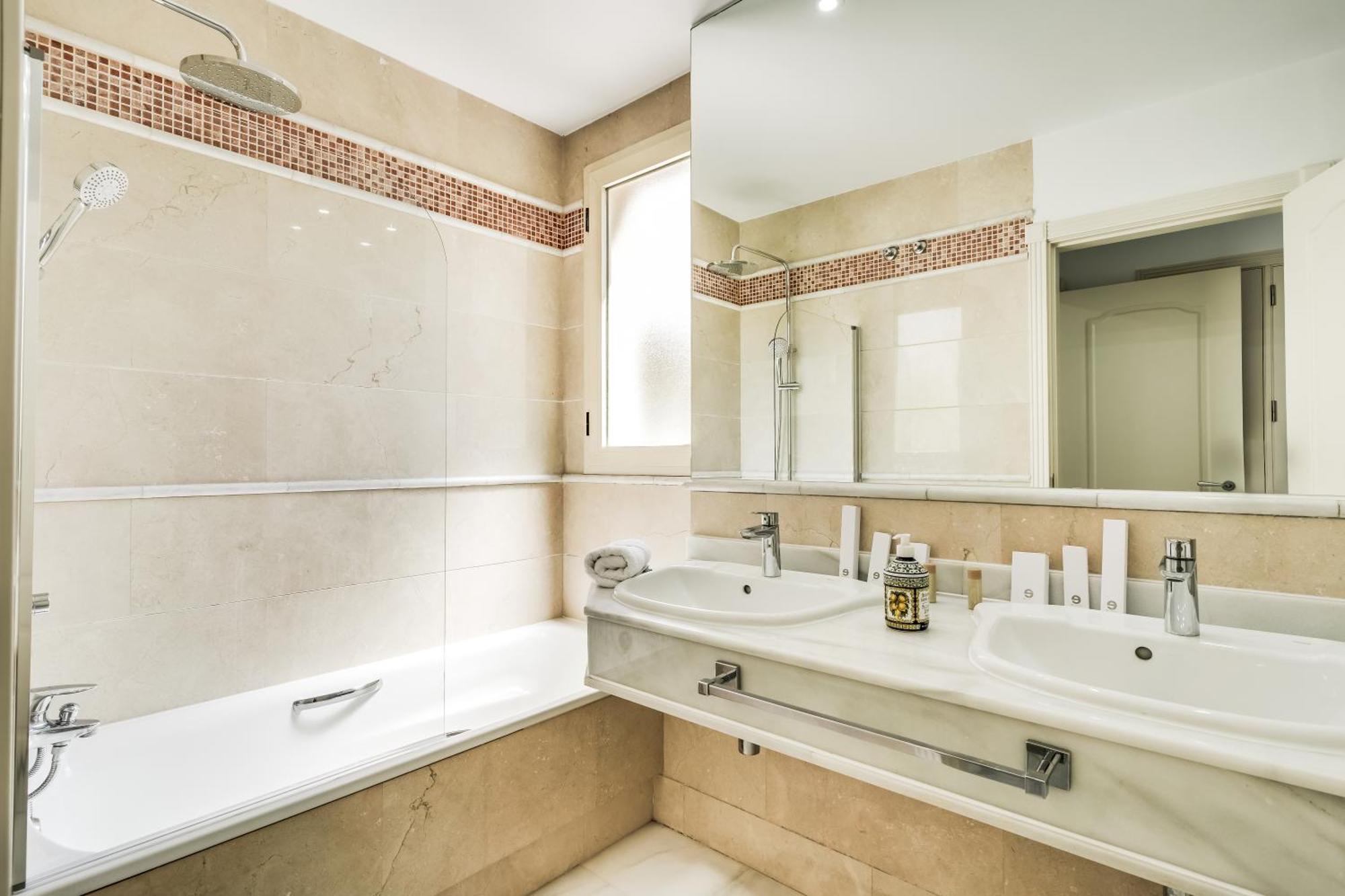 Molo Residences Boutique Apartments & Spa Marbella Eksteriør billede