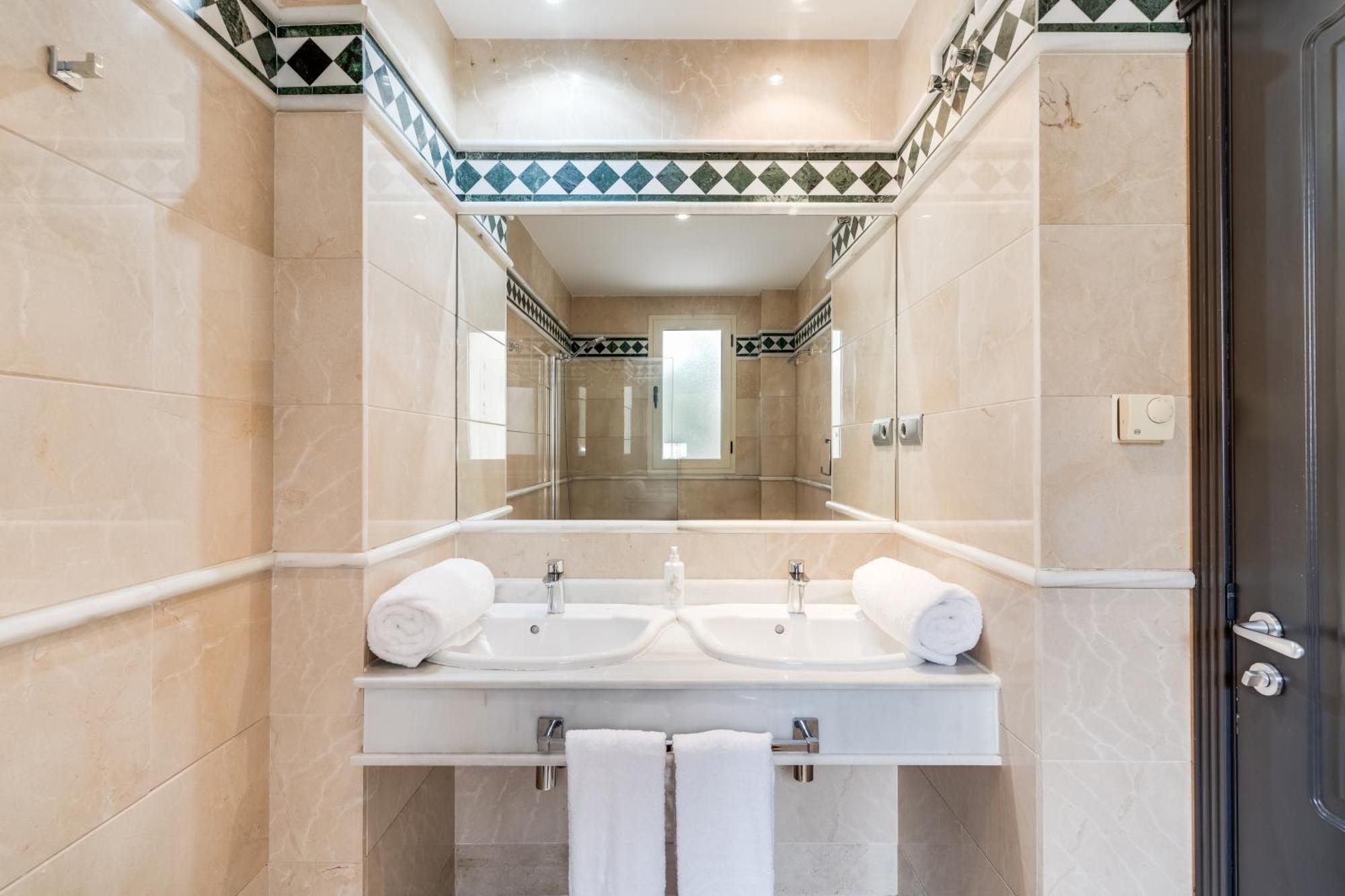 Molo Residences Boutique Apartments & Spa Marbella Eksteriør billede